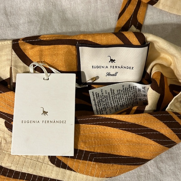 Eugenia Fernandez Arjun top - Picture 7 of 7